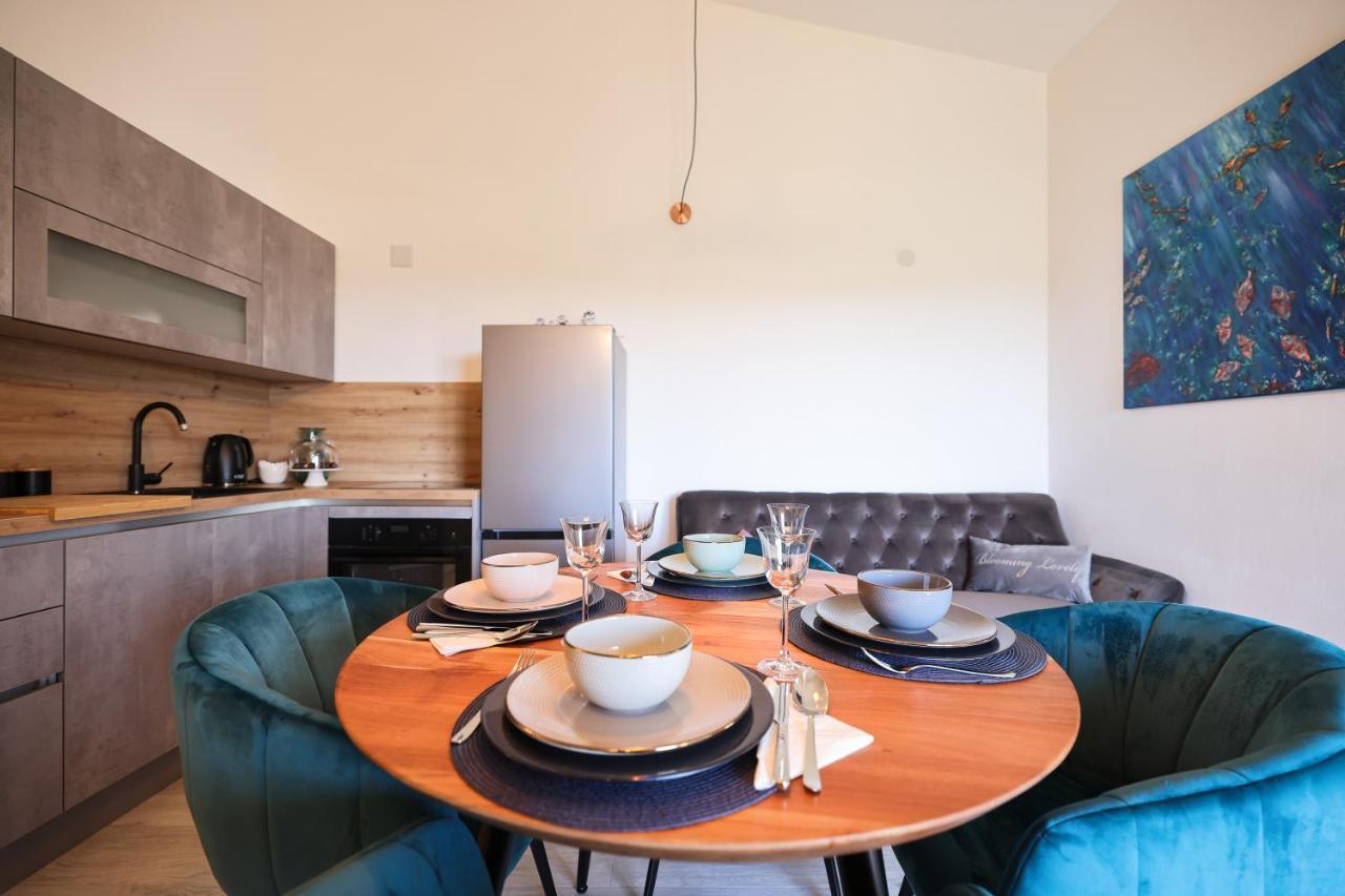 Apartments Marta Verunic Екстер'єр фото