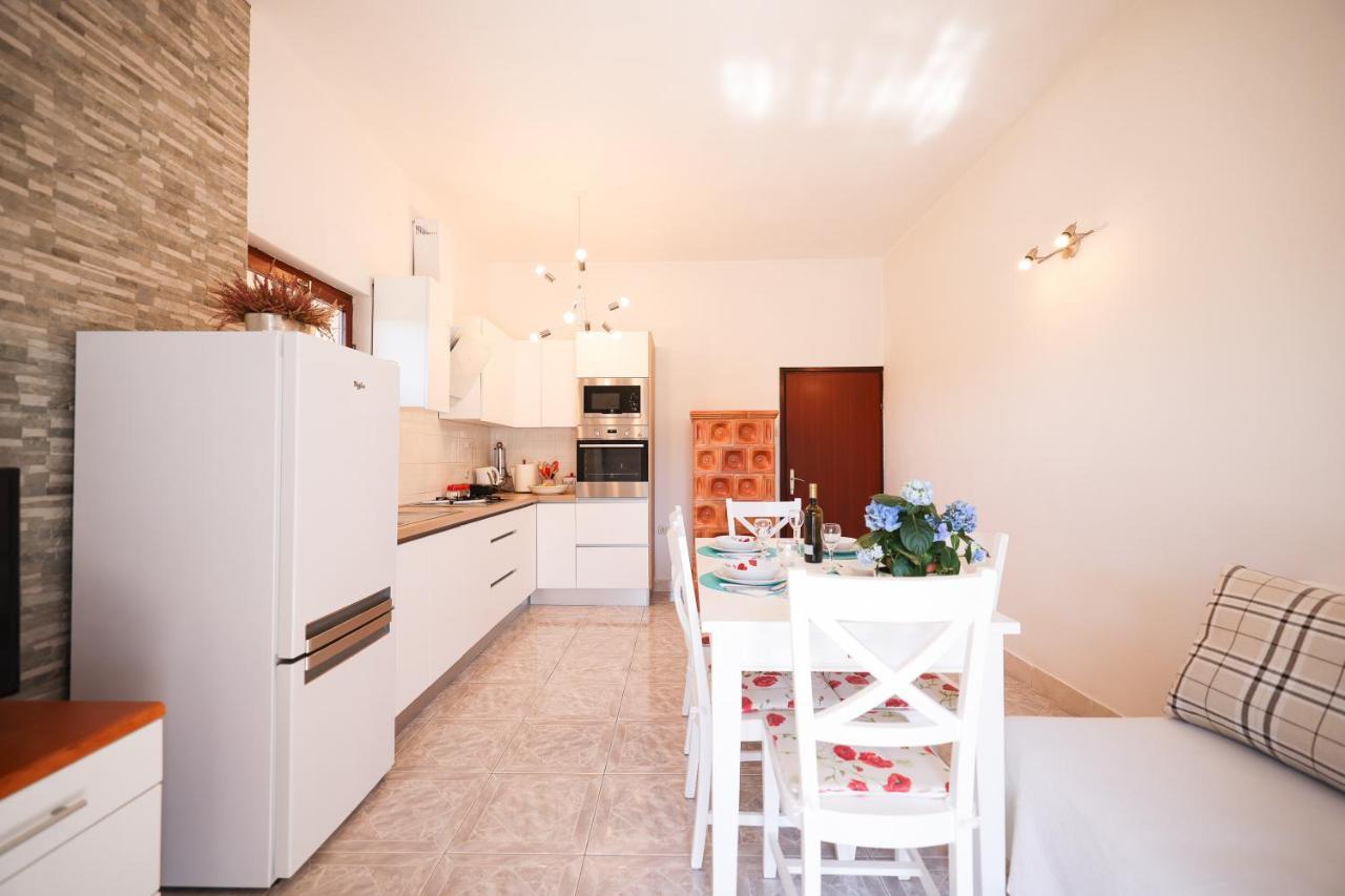 Apartments Marta Verunic Екстер'єр фото