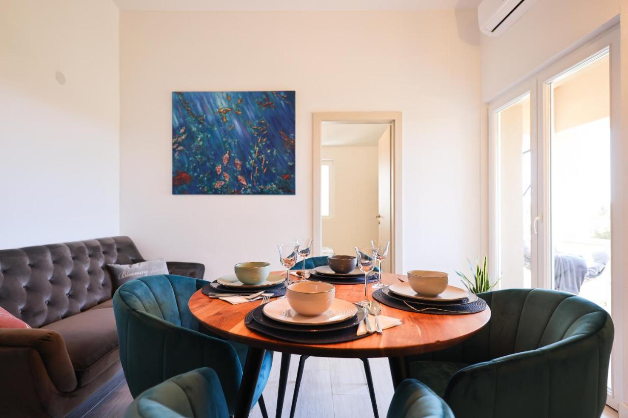 Apartments Marta Verunic Екстер'єр фото