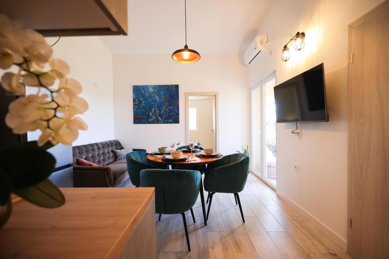Apartments Marta Verunic Екстер'єр фото