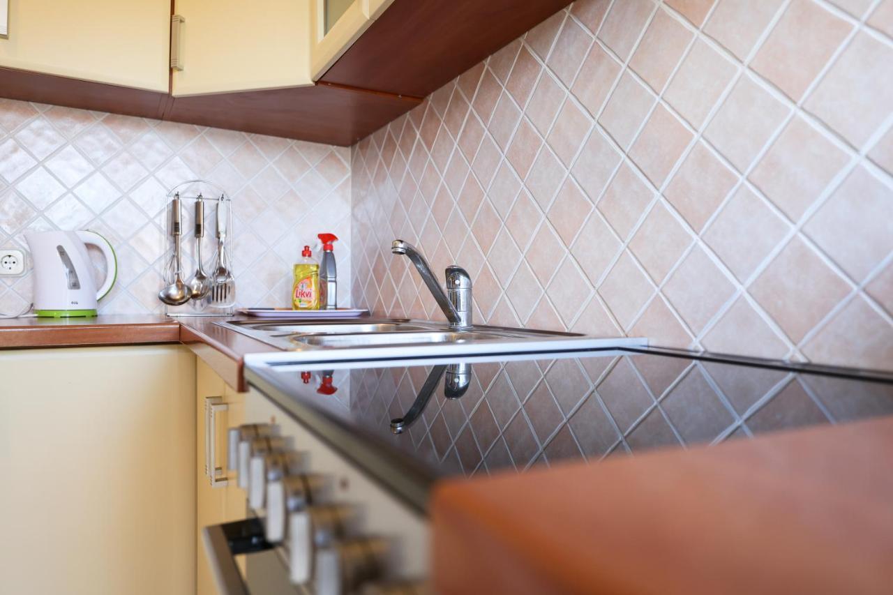 Apartments Marta Verunic Екстер'єр фото